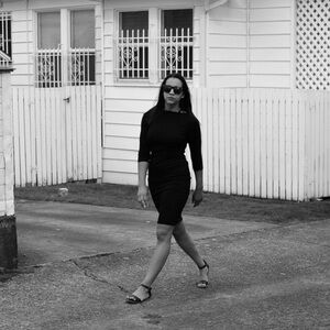 Chic Black Long Sleeve Dress